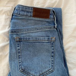 Hollister High Rise Mom Jeans